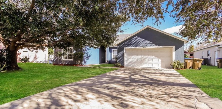 Villa ou maison à Kissimmee, Floride 3 chambres, 214.42 m2 № 1741084