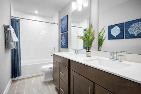 Villa ou maison à vendre à Kissimmee, Floride: 5 chambres, 281.4 m2 № 2415427 - photo 17