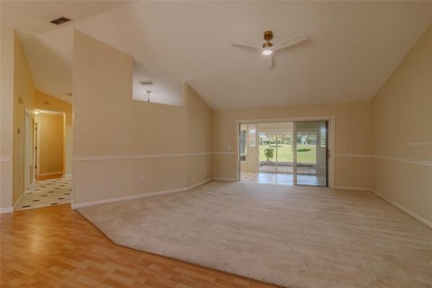 House in Ocala, Florida 3 bedrooms, 208.66 sq.m. № 1635201 - photo 3