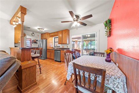 Villa ou maison à vendre à Kissimmee, Floride: 2 chambres, 105.63 m2 № 2431127 - photo 25