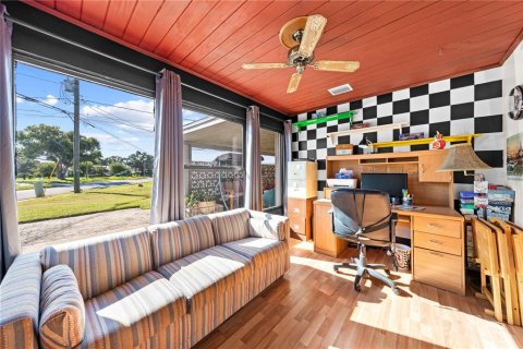 Villa ou maison à vendre à Kissimmee, Floride: 2 chambres, 105.63 m2 № 2431127 - photo 19