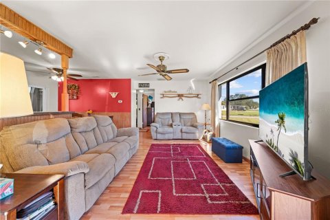 Villa ou maison à vendre à Kissimmee, Floride: 2 chambres, 105.63 m2 № 2431127 - photo 21