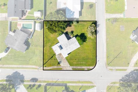 Villa ou maison à vendre à Kissimmee, Floride: 2 chambres, 105.63 m2 № 2431127 - photo 2