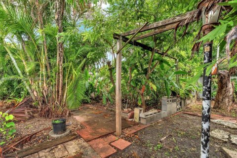 Villa ou maison à vendre à Miami, Floride: 3 chambres № 1930766 - photo 30