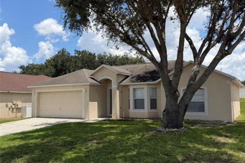 Villa ou maison à Davenport, Floride 4 chambres, 157 m2 № 2318802