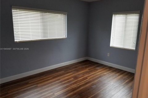 Casa en venta en Homestead, Florida, 3 dormitorios, 140.38 m2 № 2000325 - foto 16