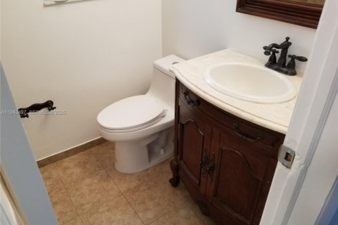 Casa en venta en Homestead, Florida, 3 dormitorios, 140.38 m2 № 2000325 - foto 13