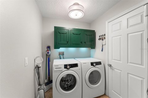 Casa en venta en Davenport, Florida, 3 dormitorios, 157.19 m2 № 2205453 - foto 26