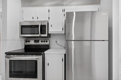 Copropriété à vendre à Palm Beach Gardens, Floride: 2 chambres, 102.56 m2 № 2072561 - photo 8