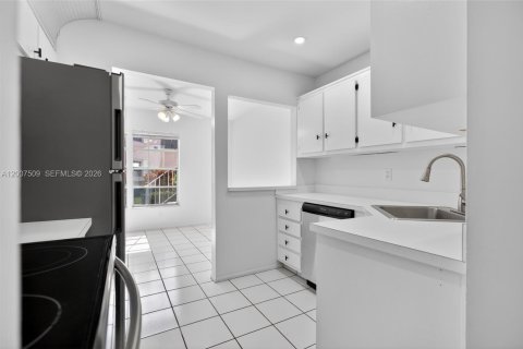 Copropriété à vendre à Palm Beach Gardens, Floride: 2 chambres, 102.56 m2 № 2072561 - photo 7