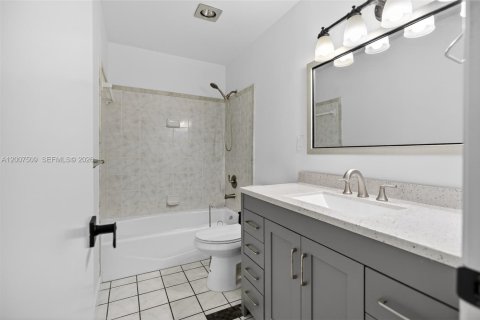 Copropriété à vendre à Palm Beach Gardens, Floride: 2 chambres, 102.56 m2 № 2072561 - photo 21