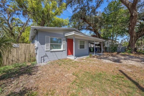 House in Tampa, Florida 2 bedrooms, 72 sq.m. № 1904721 - photo 3