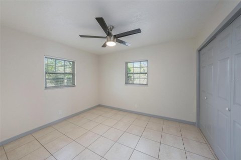 House in Tampa, Florida 2 bedrooms, 72 sq.m. № 1904721 - photo 15