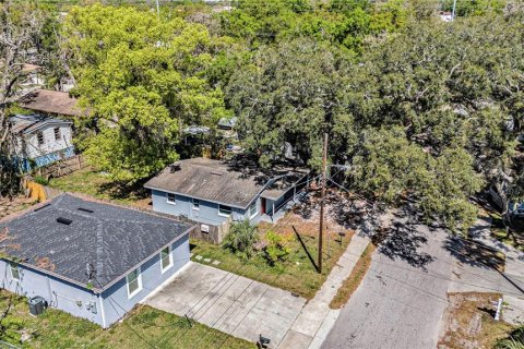 House in Tampa, Florida 2 bedrooms, 72 sq.m. № 1904721 - photo 27