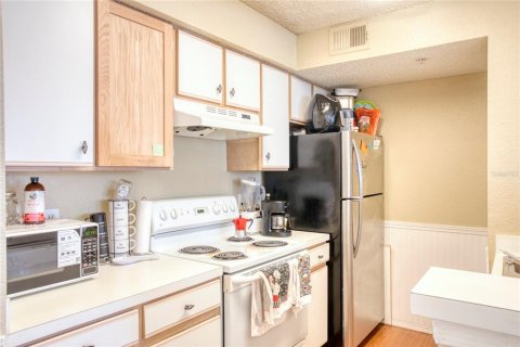 Condominio en venta en Kissimmee, Florida, 2 dormitorios, 95.32 m2 № 1636686 - foto 6