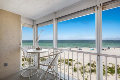 Condominio en venta en Holmes Beach, Florida, 1 dormitorio, 77.29 m2 № 1815259 - foto 23