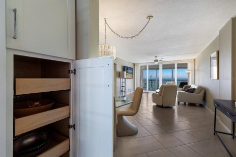 Condominio en venta en Holmes Beach, Florida, 1 dormitorio, 77.29 m2 № 1815259 - foto 20