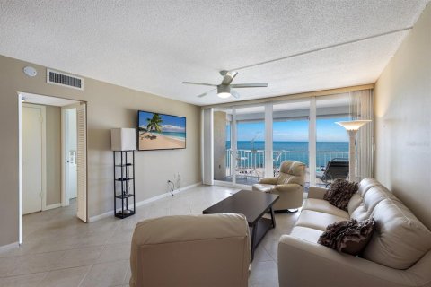 Condominio en venta en Holmes Beach, Florida, 1 dormitorio, 77.29 m2 № 1815259 - foto 25