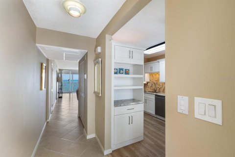 Condominio en venta en Holmes Beach, Florida, 1 dormitorio, 77.29 m2 № 1815259 - foto 12