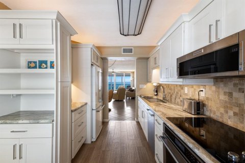 Condominio en venta en Holmes Beach, Florida, 1 dormitorio, 77.29 m2 № 1815259 - foto 19
