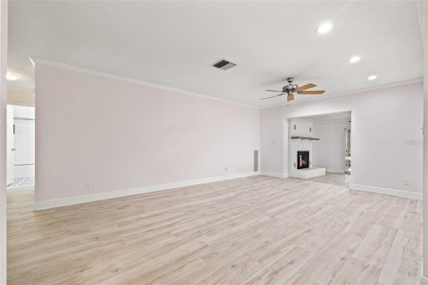 House in Tampa, Florida 3 bedrooms, 221.57 sq.m. № 1759644 - photo 20