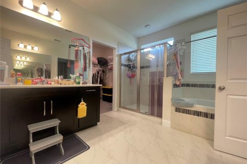 Casa en venta en Winter Garden, Florida, 5 dormitorios, 435.25 m2 № 1789899 - foto 26