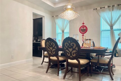 Casa en venta en Winter Garden, Florida, 5 dormitorios, 435.25 m2 № 1789899 - foto 7