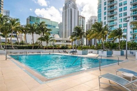 Condominio en venta en Miami, Florida, 2 dormitorios, 91.6 m2 № 2078902 - foto 15