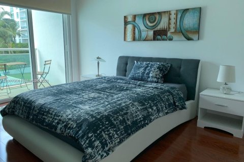 Condominio en venta en Miami, Florida, 2 dormitorios, 91.6 m2 № 2078902 - foto 9