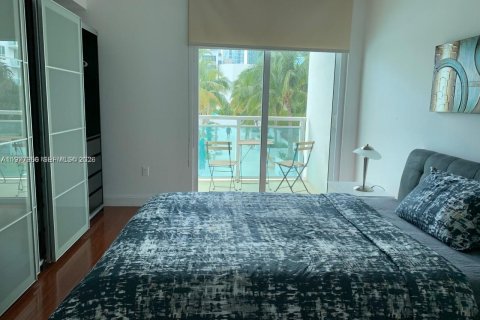 Condominio en venta en Miami, Florida, 2 dormitorios, 91.6 m2 № 2078902 - foto 12