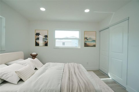 House in Venice, Florida 2 bedrooms, 142.98 sq.m. № 2231362 - photo 27