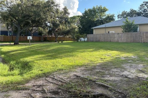 Terreno en venta en Clearwater, Florida № 1907852 - foto 2