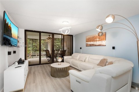 Condominio en venta en Hollywood, Florida, 2 dormitorios, 128.48 m2 № 2003275 - foto 16