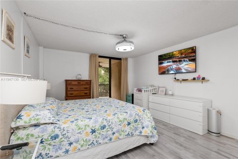 Condominio en venta en Hollywood, Florida, 2 dormitorios, 128.48 m2 № 2003275 - foto 3
