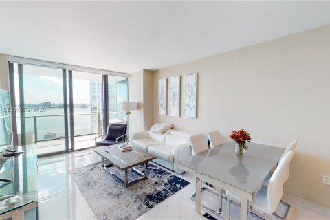 Купить кондоминиум в Майами, Флорида 2 спальни, 106.93м2, № 2065976 - фото 4