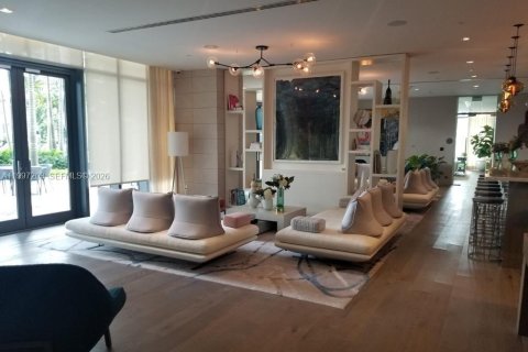 Купить кондоминиум в Майами, Флорида 2 спальни, 106.93м2, № 2065976 - фото 24
