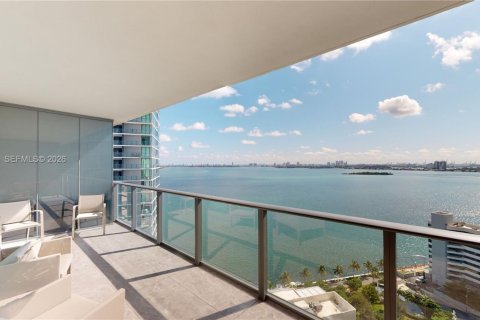 Купить кондоминиум в Майами, Флорида 2 спальни, 106.93м2, № 2065976 - фото 7