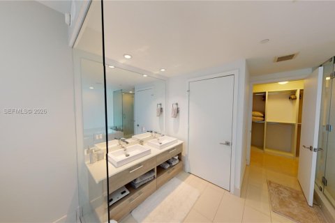 Купить кондоминиум в Майами, Флорида 2 спальни, 106.93м2, № 2065976 - фото 21