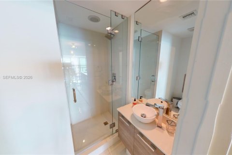 Купить кондоминиум в Майами, Флорида 2 спальни, 106.93м2, № 2065976 - фото 20