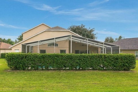 Villa ou maison à louer à Land O' Lakes, Floride: 4 chambres, 225.29 m2 № 2436805 - photo 10