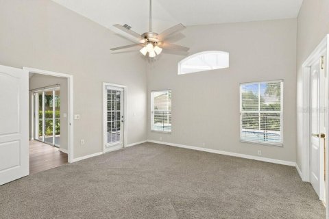 Villa ou maison à louer à Land O' Lakes, Floride: 4 chambres, 225.29 m2 № 2436805 - photo 3
