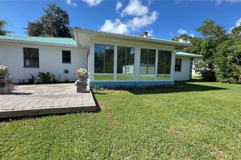 Casa en venta en Fruitland Park, Florida, 3 dormitorios, 177.44 m2 № 2342239 - foto 20