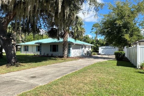 Casa en venta en Fruitland Park, Florida, 3 dormitorios, 177.44 m2 № 2342239 - foto 11