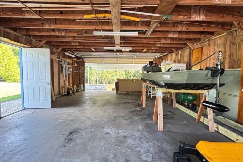 Casa en venta en Fruitland Park, Florida, 3 dormitorios, 177.44 m2 № 2342239 - foto 29