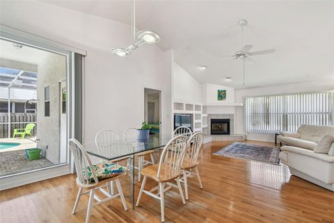 Casa en venta en Saint Petersburg, Florida, 4 dormitorios, 240.99 m2 № 1676958 - foto 22