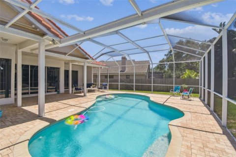 Casa en venta en Saint Petersburg, Florida, 4 dormitorios, 240.99 m2 № 1676958 - foto 17