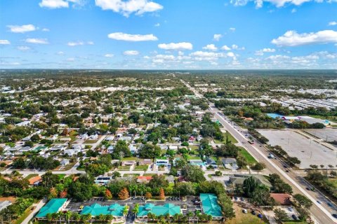 Купить коммерческую недвижимость в Сарасота, Флорида 97.55м2, № 2141464 - фото 27