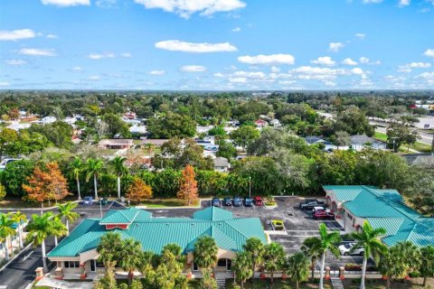 Купить коммерческую недвижимость в Сарасота, Флорида 97.55м2, № 2141464 - фото 24