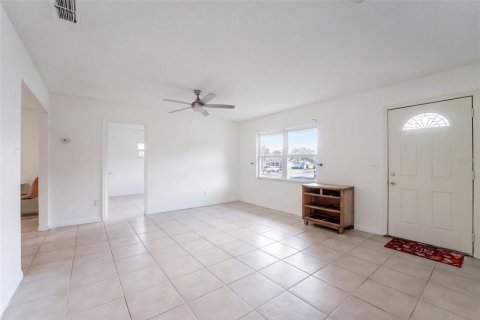 Villa ou maison à vendre à Casselberry, Floride: 3 chambres, 94.02 m2 № 2421623 - photo 14