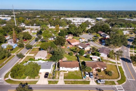 Villa ou maison à vendre à Casselberry, Floride: 3 chambres, 94.02 m2 № 2421623 - photo 25